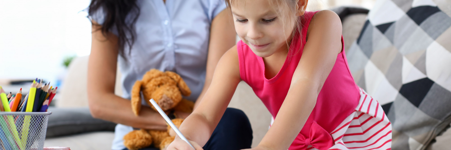 מטפלת רגשית לילדים -איך לבחור מטפלת רגשית לילד 1 מטפלת רגשית לילדים